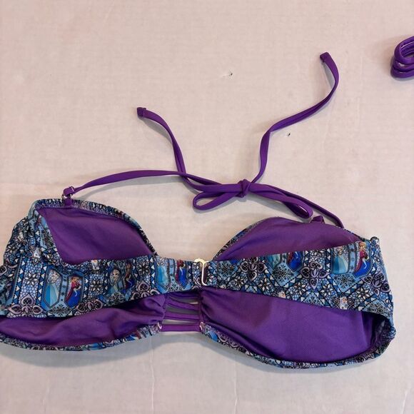 Hot Topic Disneys Frozen Juniors NEW Two Piece Swimsuit XL - Picture 8 of 14